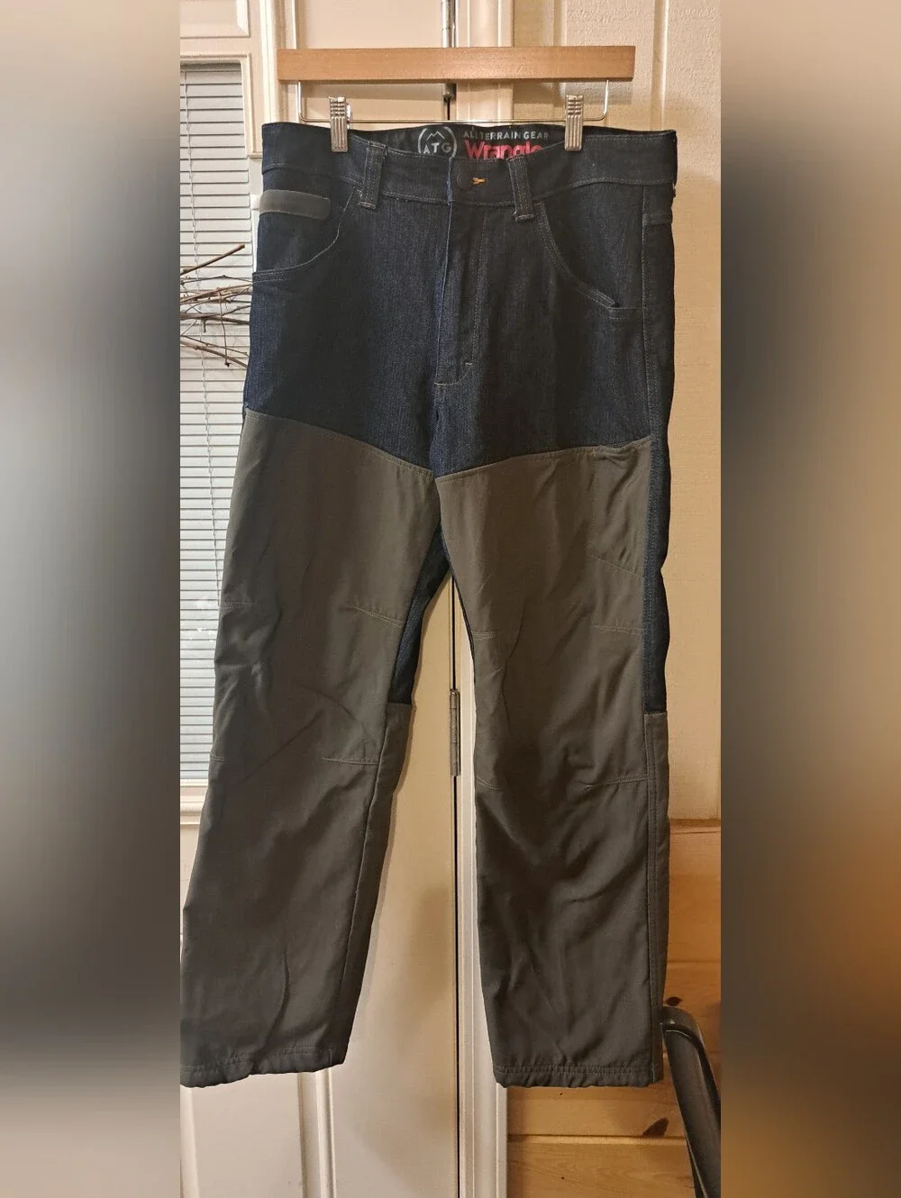 Mens Wrangler ATG Upland Pants  Blue All Terrain Gear Brush Guard NWOT 34x30